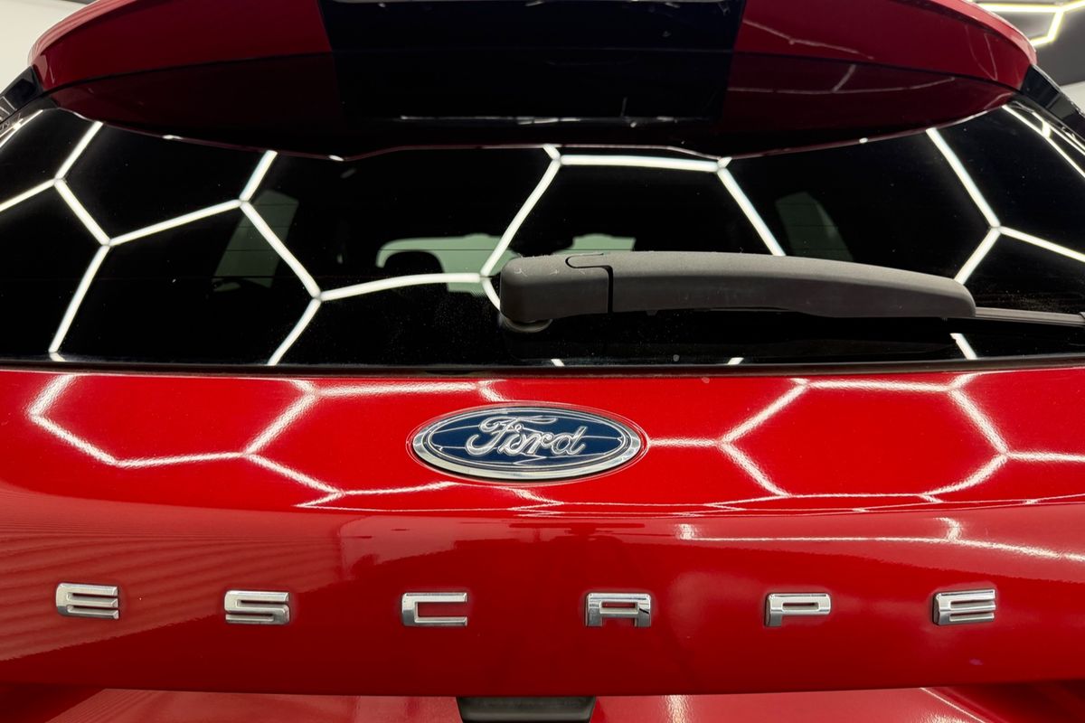 2020 Ford Escape ST-Line ZH