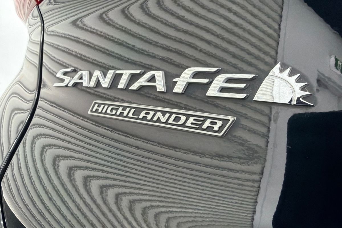 2020 Hyundai Santa Fe Highlander TM.2
