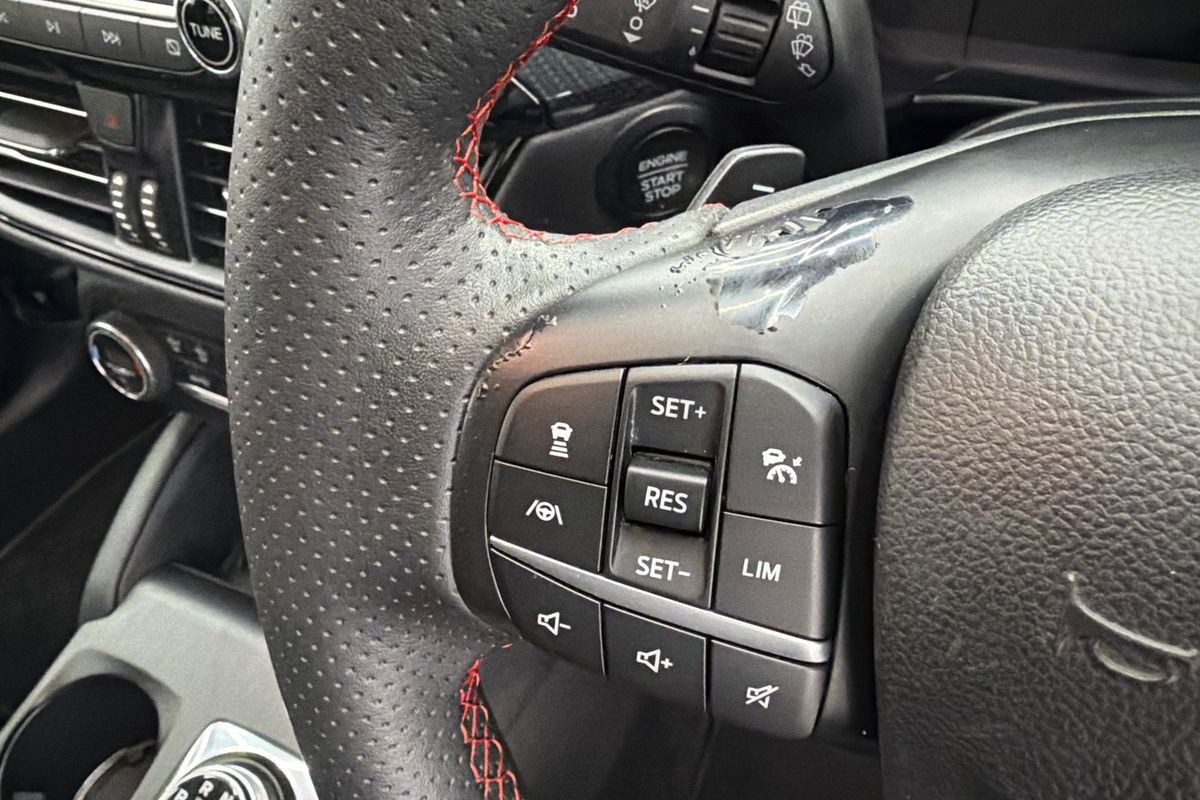 2020 Ford Escape ST-Line ZH