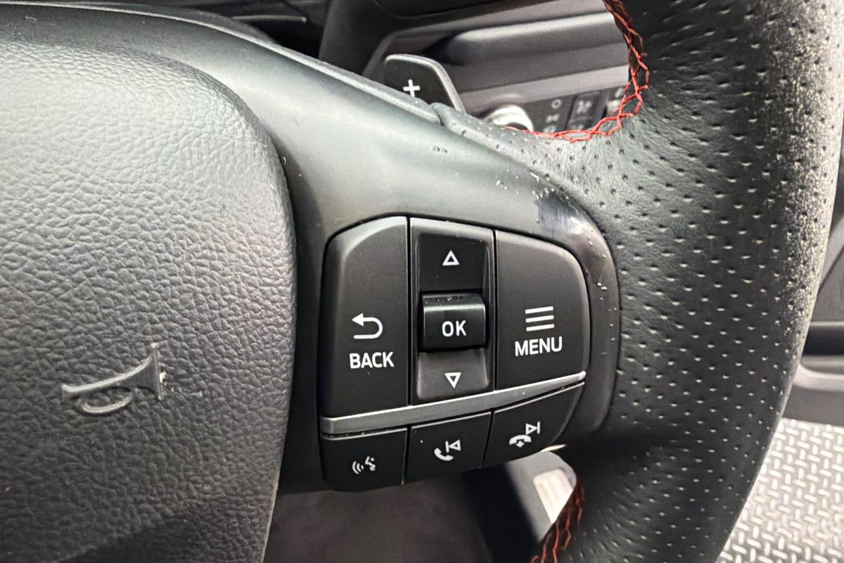 2020 Ford Escape ST-Line ZH