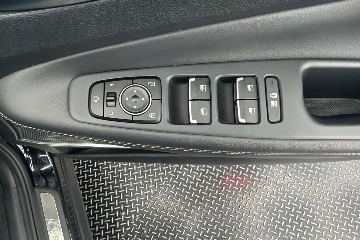 2020 Hyundai Santa Fe Highlander TM.2