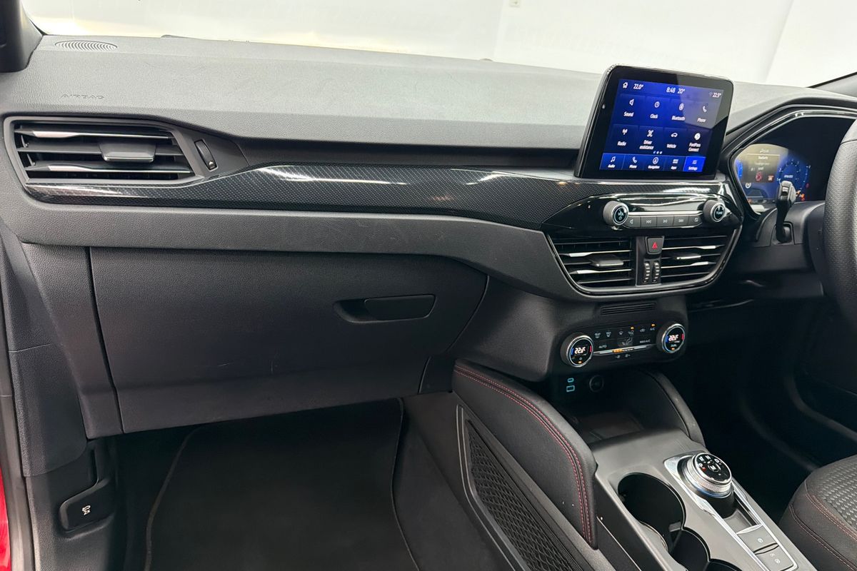2020 Ford Escape ST-Line ZH