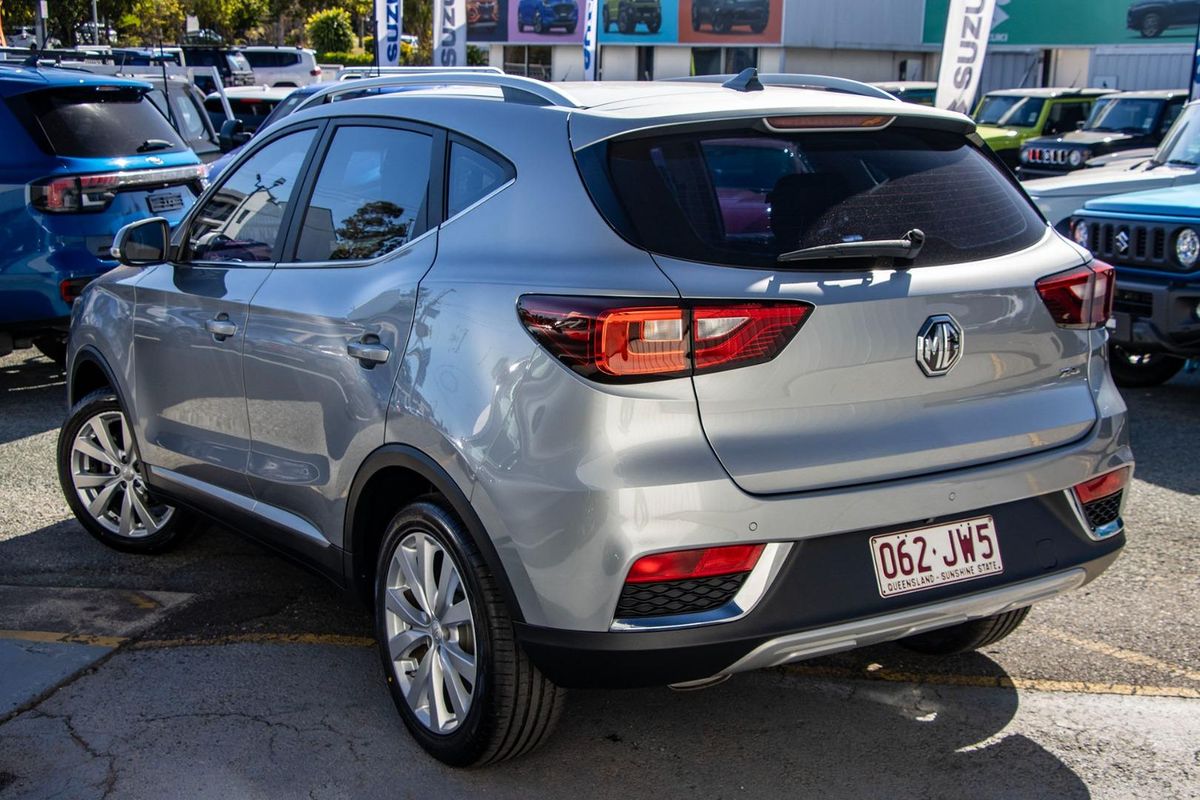 2023 MG ZS Essence AZS1