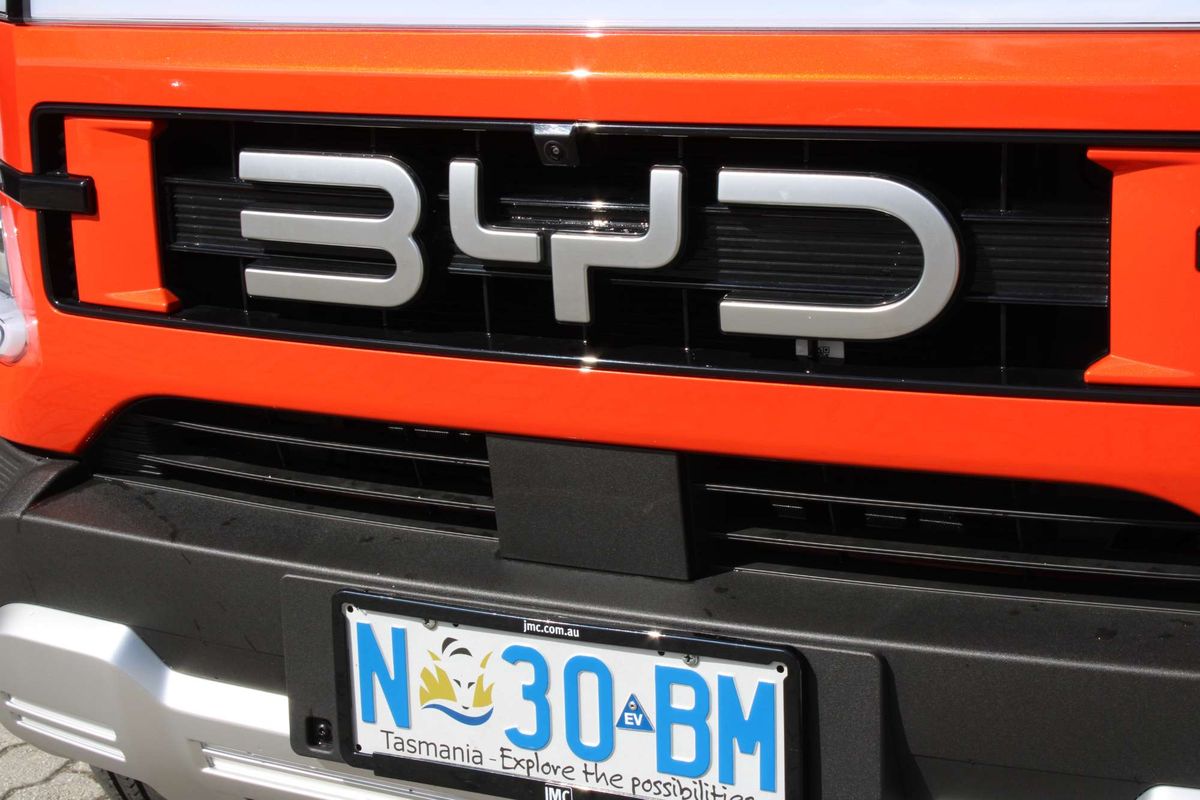 2025 BYD SHARK 6 Premium All Wheel Drive