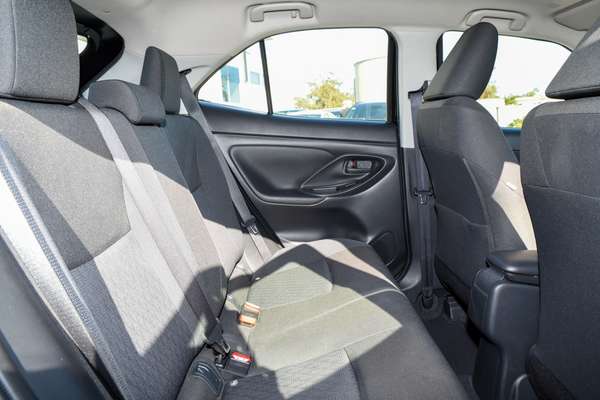 2024 Toyota Yaris Cross GX MXPJ10R thumb-8