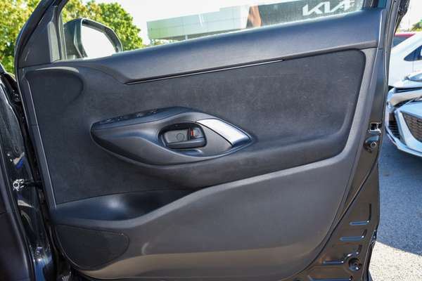 2024 Toyota Yaris Cross GX MXPJ10R thumb-15