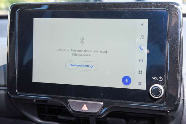 2024 Toyota Yaris Cross GX MXPJ10R thumb-12