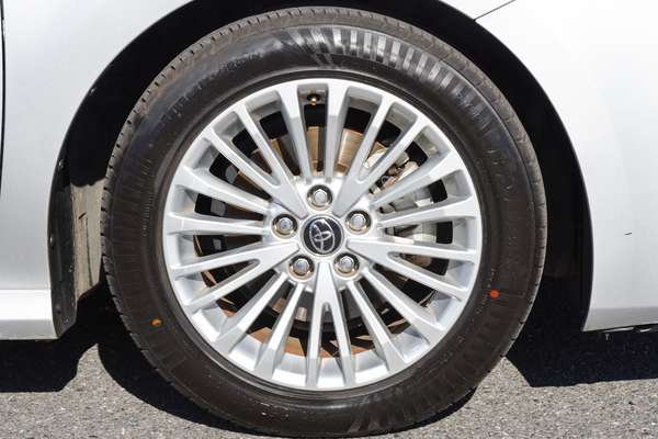 2024 Toyota Camry Ascent AXVH80R thumb-3