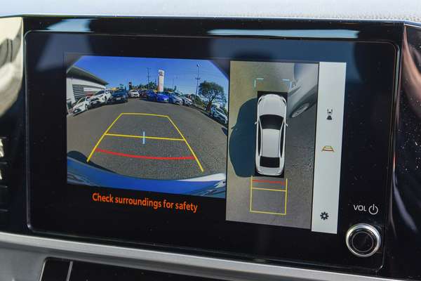 2024 Toyota Camry Ascent AXVH80R thumb-11