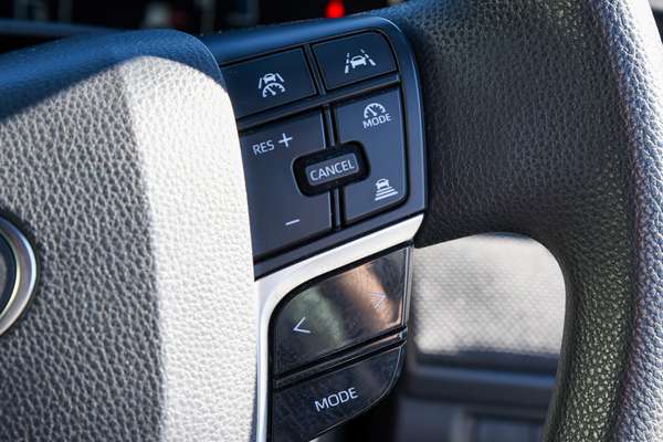 2024 Toyota Camry Ascent AXVH80R thumb-14