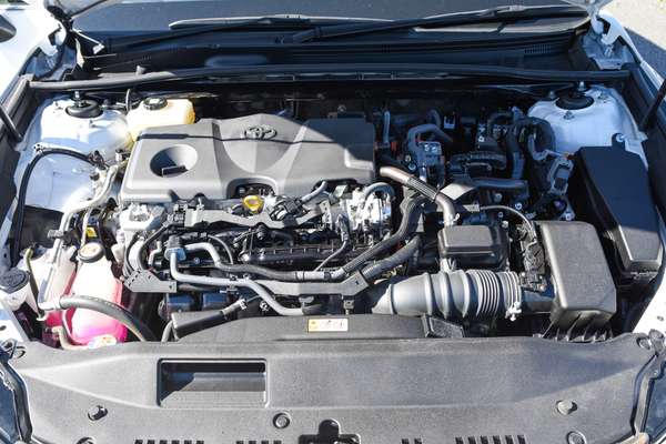 2024 Toyota Camry Ascent AXVH80R thumb-7