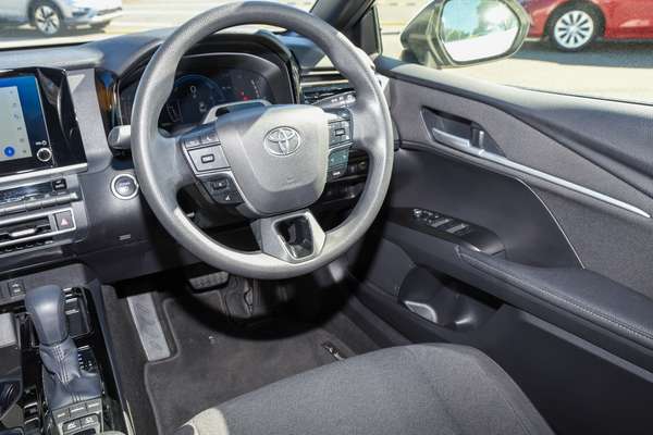 2024 Toyota Camry Ascent AXVH80R thumb-17