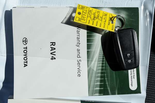 2024 Toyota RAV4 GX AXAH52R thumb-21
