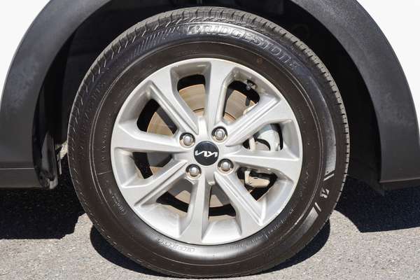 2024 Kia Stonic S YB thumb-3