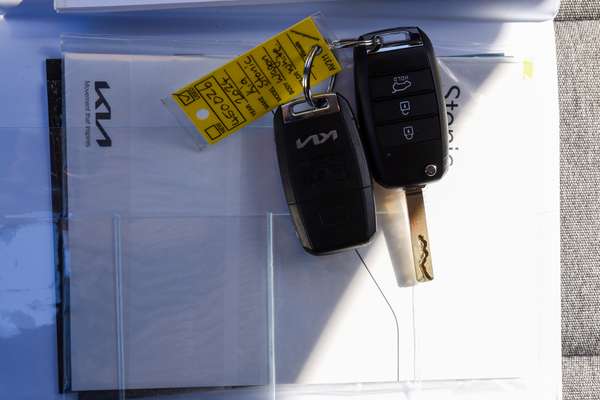 2024 Kia Stonic S YB thumb-21