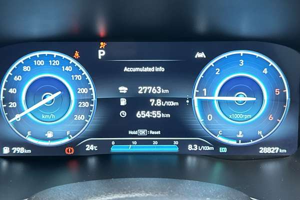 2022 Hyundai Santa Fe Elite TM.V4 thumb-13