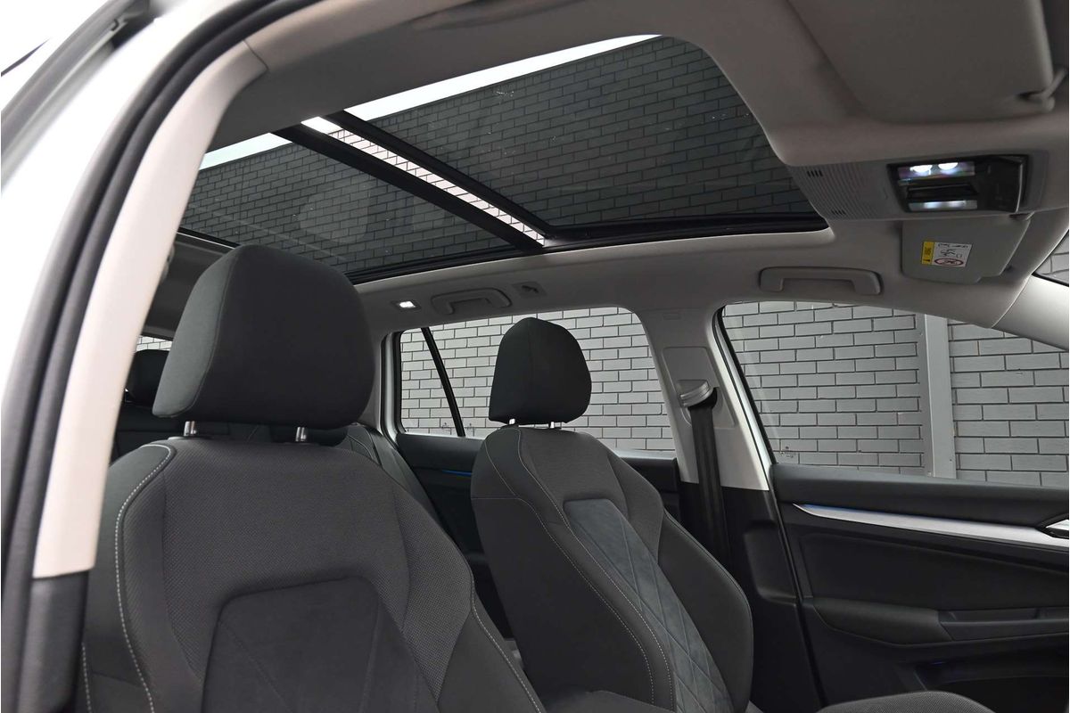 2021 Volkswagen Golf 110TSI Life 8