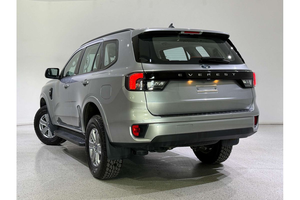 2023 Ford Everest Ambiente 2.0L