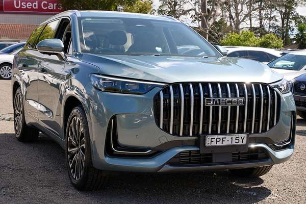 2025 OMODA JAECOO J8 Track
