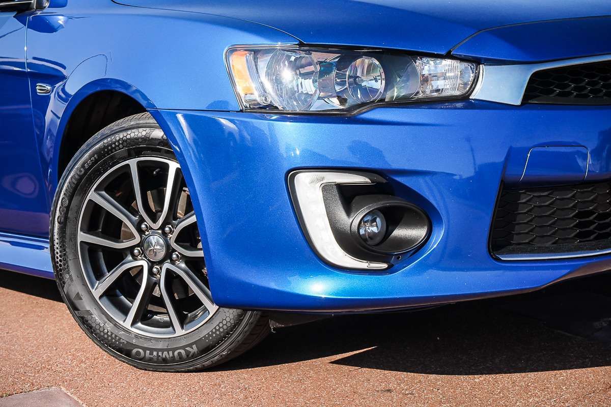 2017 Mitsubishi Lancer ES Sport CF