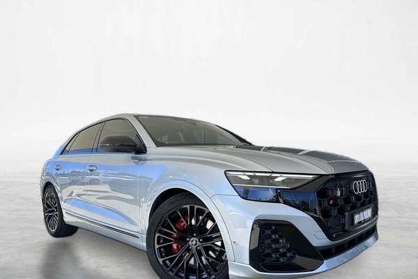 2026 Audi SQ8 TFSI F1