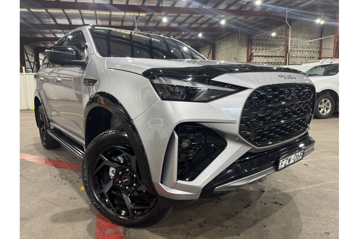 2026 Isuzu MU-X X-TERRAIN RJ