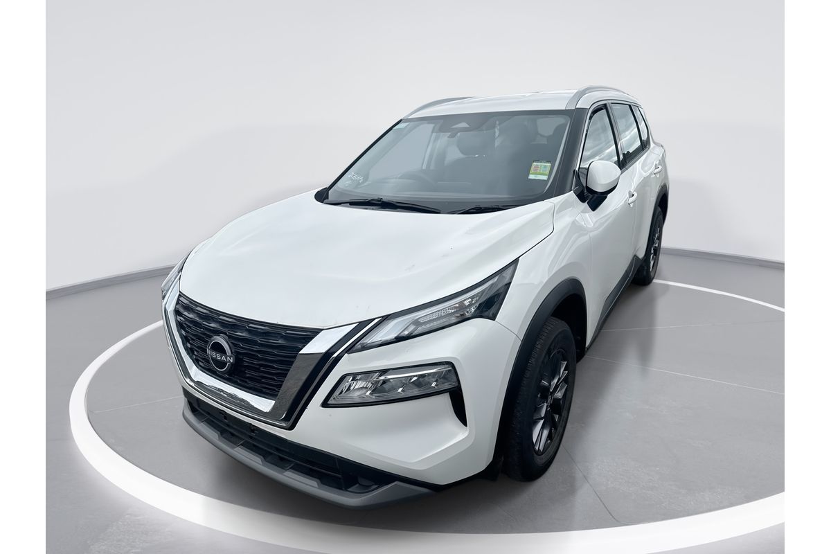 2025 Nissan X-TRAIL ST T33