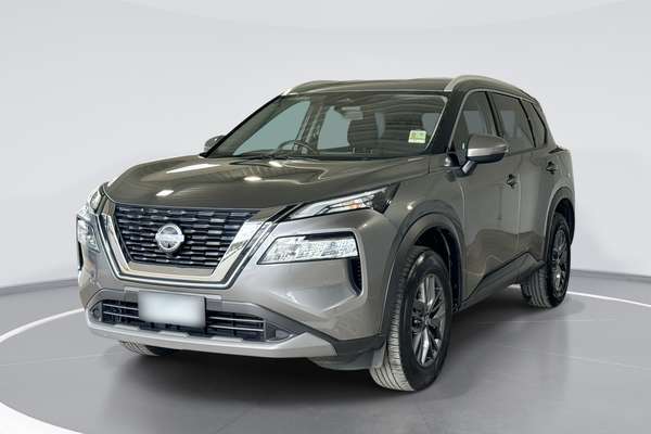 2025 Nissan X-TRAIL ST T33