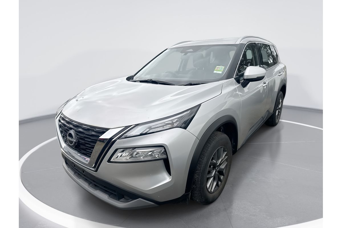 2024 Nissan X-TRAIL ST T33