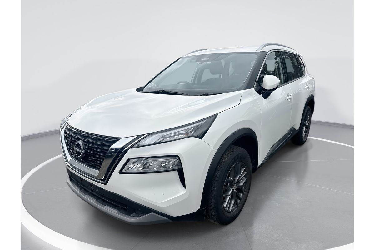 2025 Nissan X-TRAIL ST T33