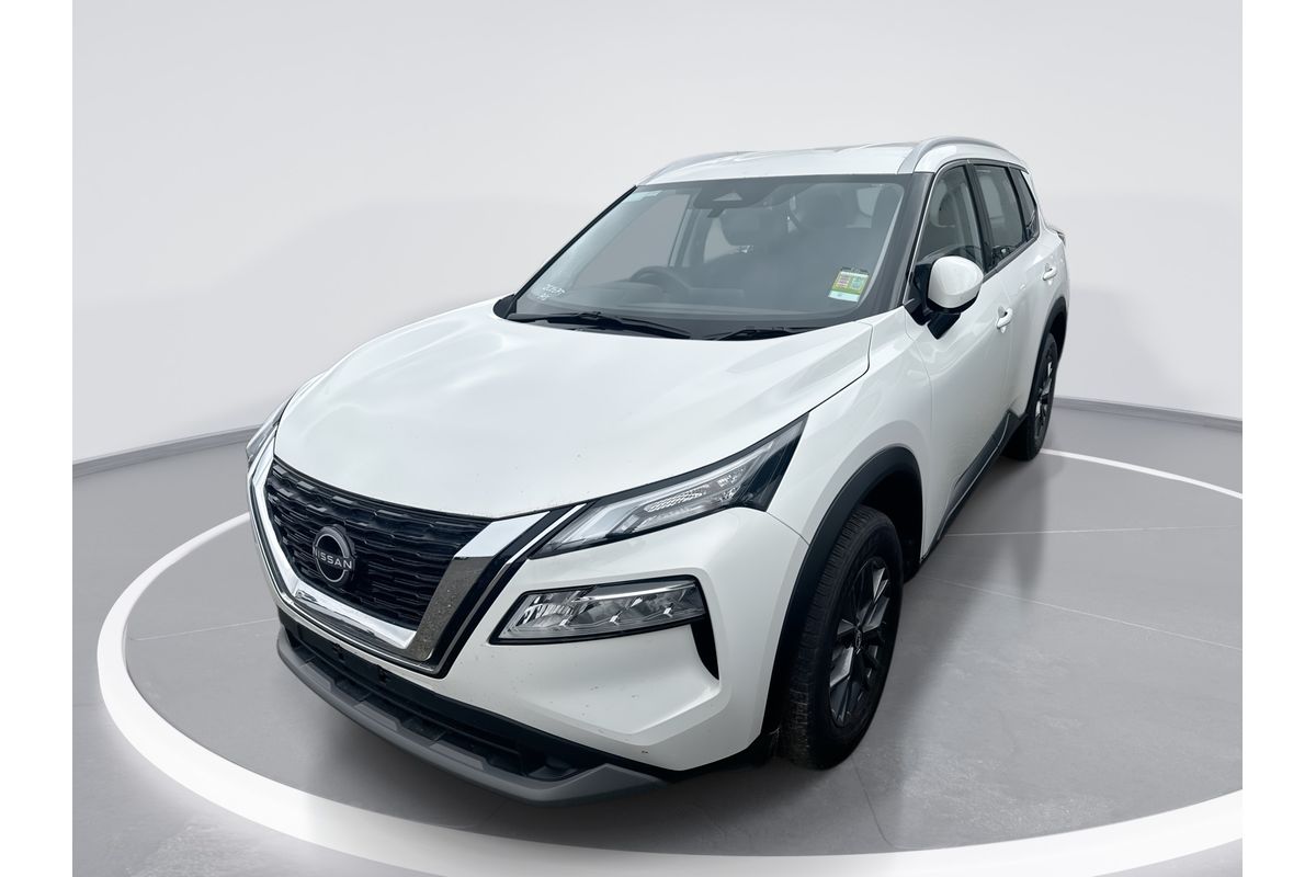 2025 Nissan X-TRAIL ST T33