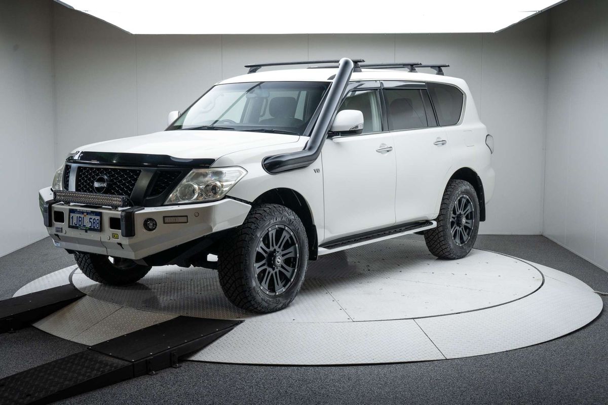2013 Nissan Patrol ST-L Y62