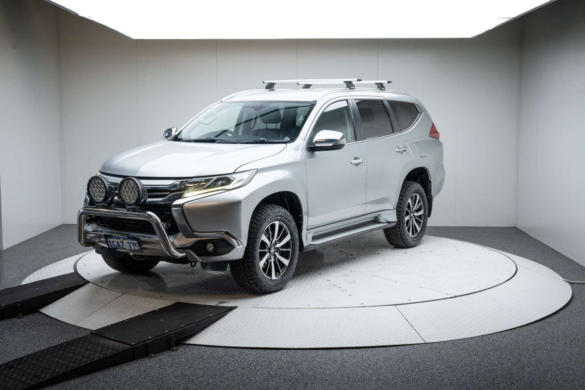 2016 Mitsubishi Pajero Sport GLS QE