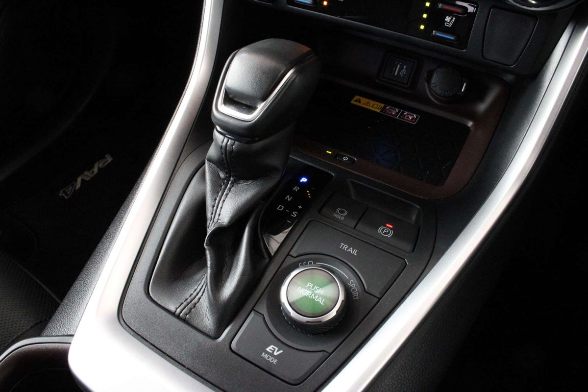 2022 Toyota RAV4 Cruiser AXAH54R