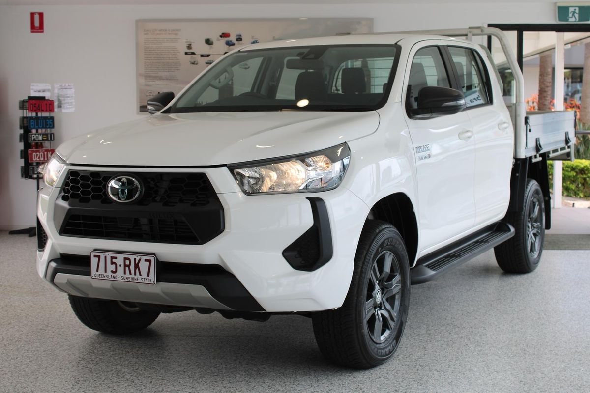 2025 Toyota Hilux SR GUN126R 4X4