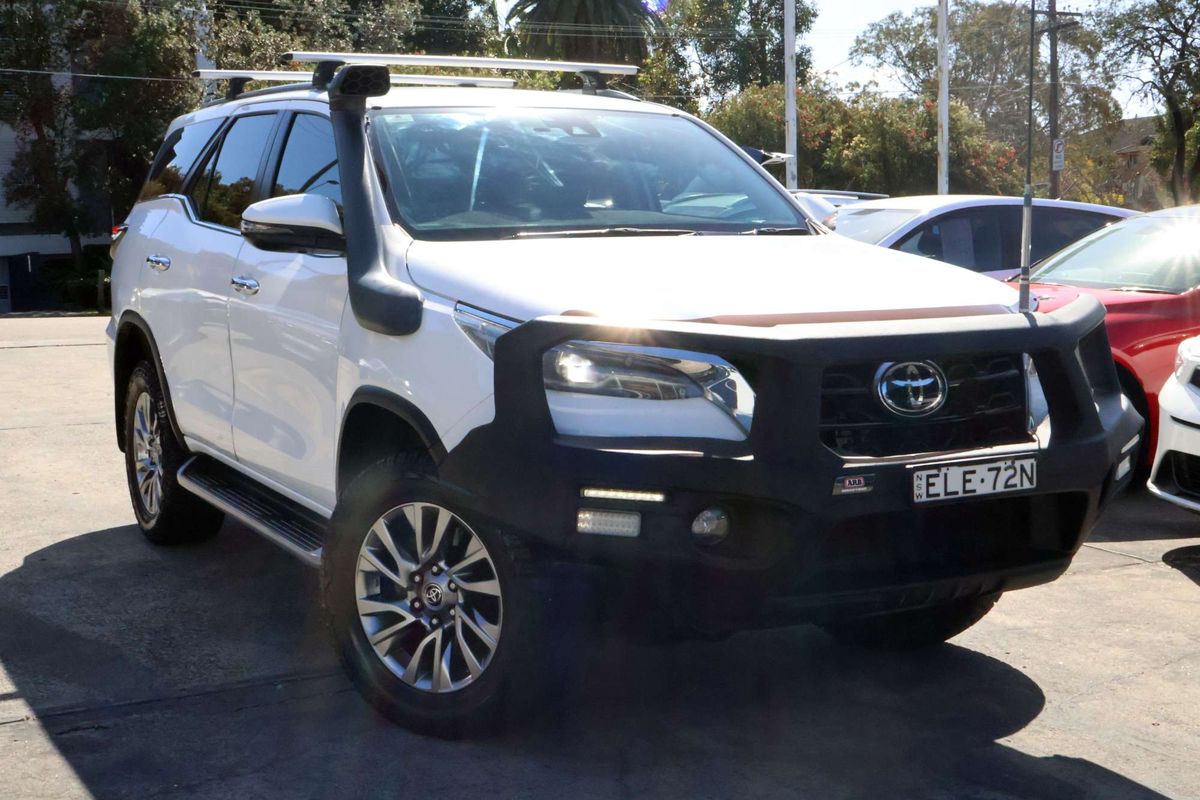 2020 Toyota Fortuner Crusade GUN156R