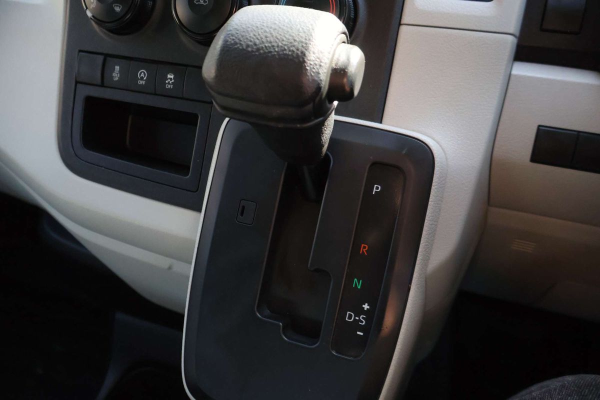 2024 Toyota Hiace GDH300R LWB