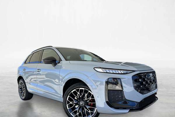 2026 Audi Q3 TFSI 195kW FJ
