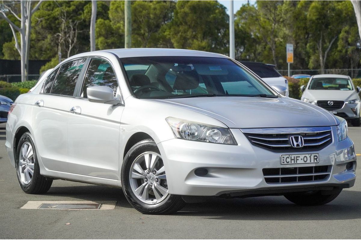 2012 Honda Accord VTi 8th Gen