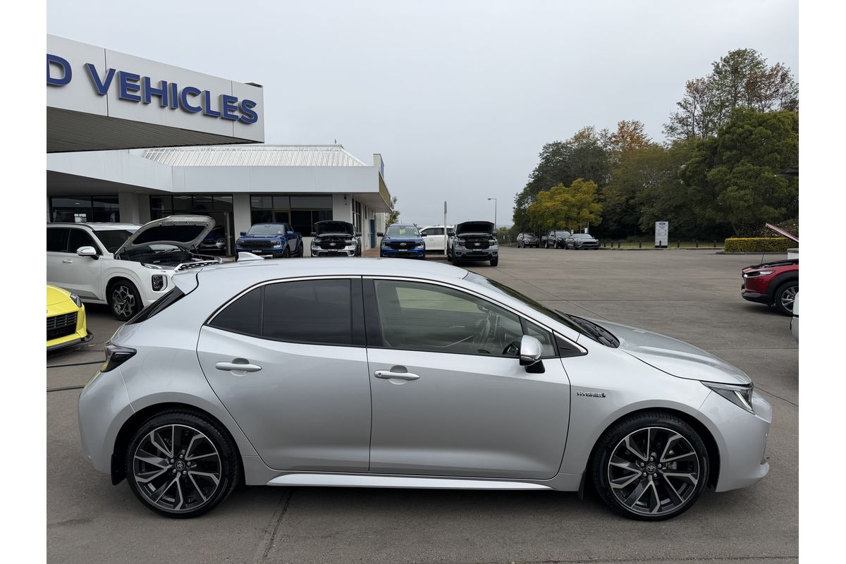 2021 Toyota Corolla ZR Hybrid ZWE211R