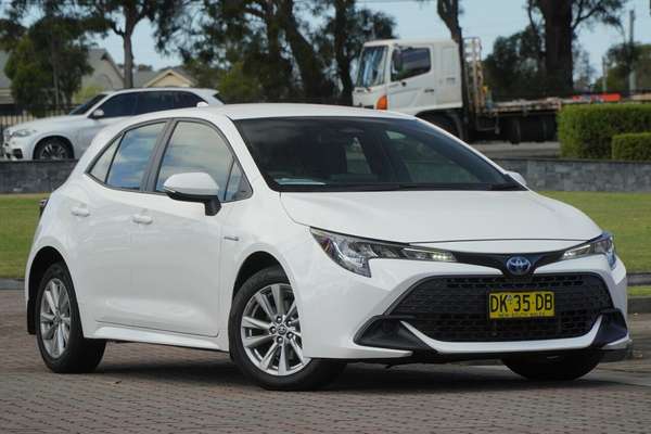 2024 Toyota Corolla Ascent Sport Hybrid ZWE219R