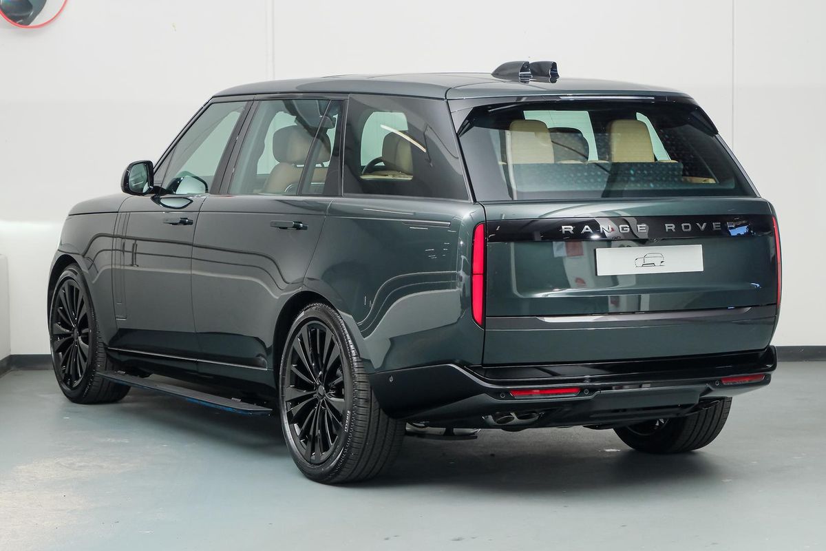 2026 Land Rover Range Rover Sport P530 Autobiography L461 LWB