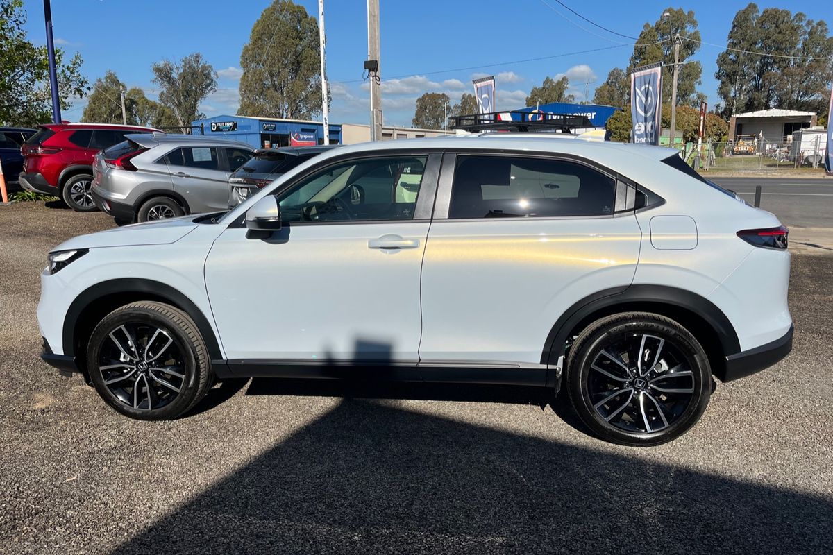 2023 Honda HR-V Vi X