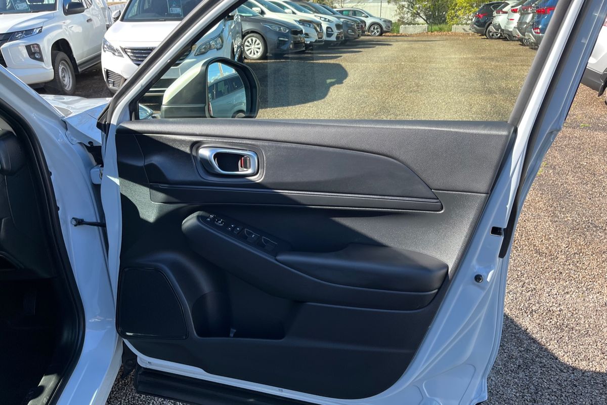 2023 Honda HR-V Vi X