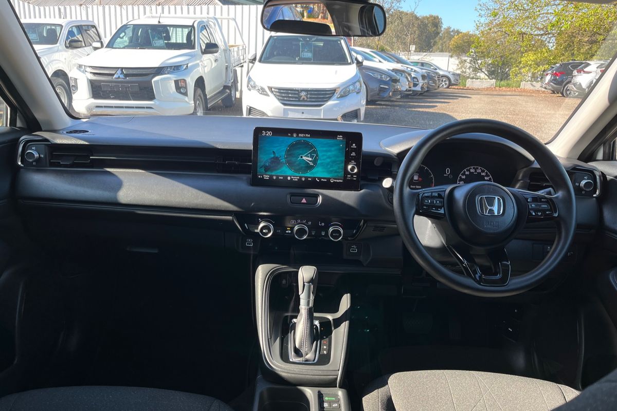 2023 Honda HR-V Vi X