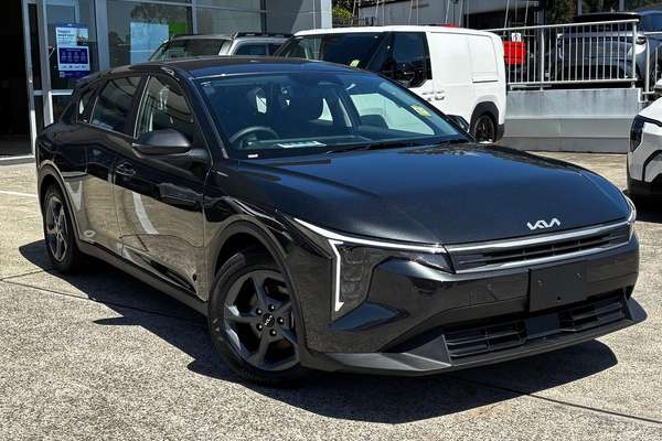 2026 Kia K4 S CL4m