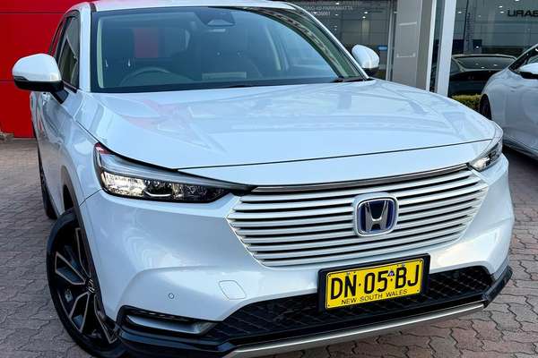 2023 Honda HR-V e:HEV L