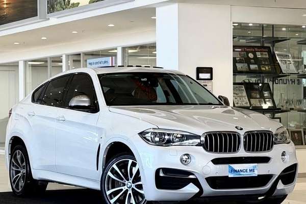 2015 BMW X6 M50d F16