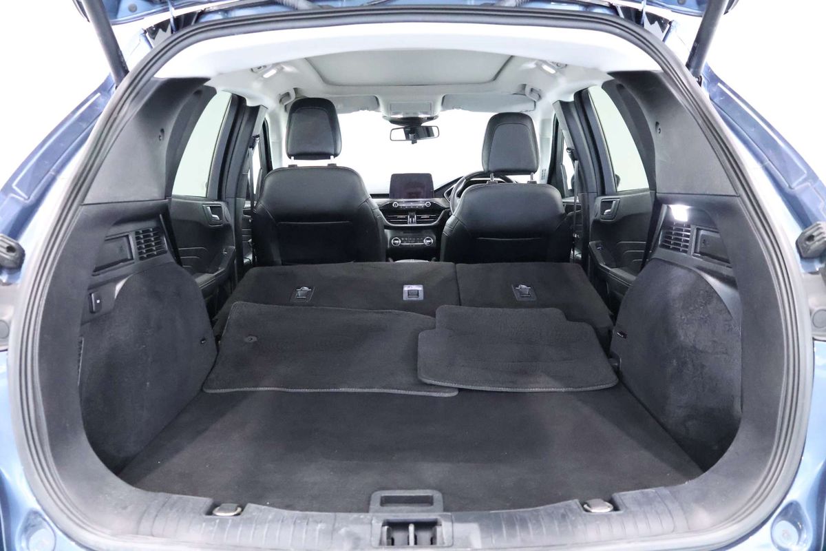 2021 Ford Escape Vignale ZH