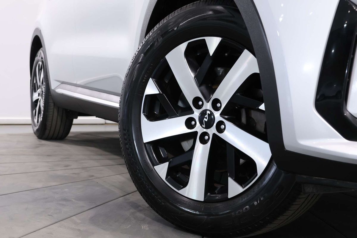 2022 Kia Sorento Sport MQ4